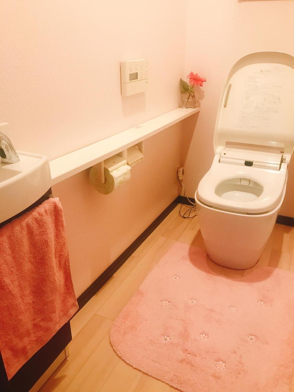 Himawariryokanひまわり旅館 Okayama Bagian luar foto